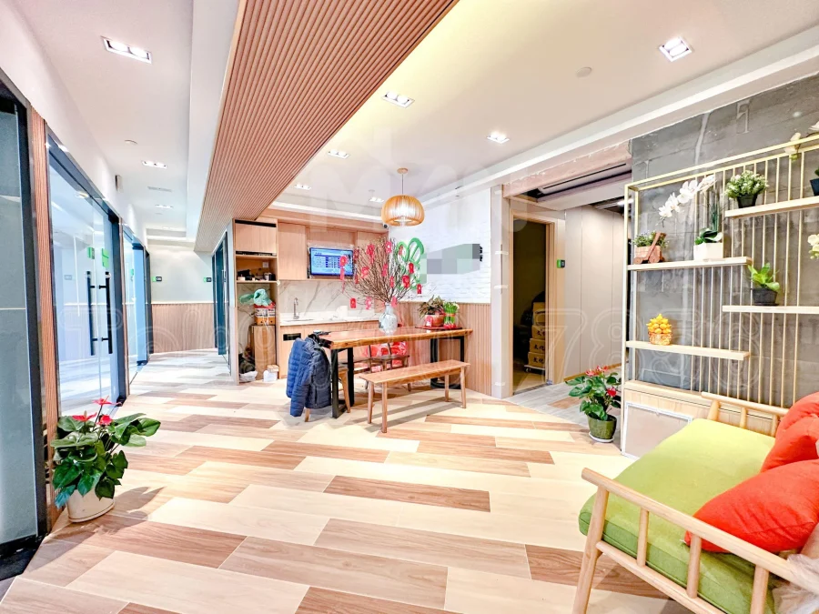 鵬光大廈
Pang Kwong Building MANHKCOM 工廈租盤 觀塘租盤 觀塘租工作室 觀塘網店出租 觀塘多用途工作室出租 租觀塘樓上舖 觀塘工廈出租 觀塘工作室出租 觀塘studio出租 觀塘分租單位 租觀塘工作室 觀塘樓上網店出租 觀塘租樓上舖 觀塘樓上舖出租