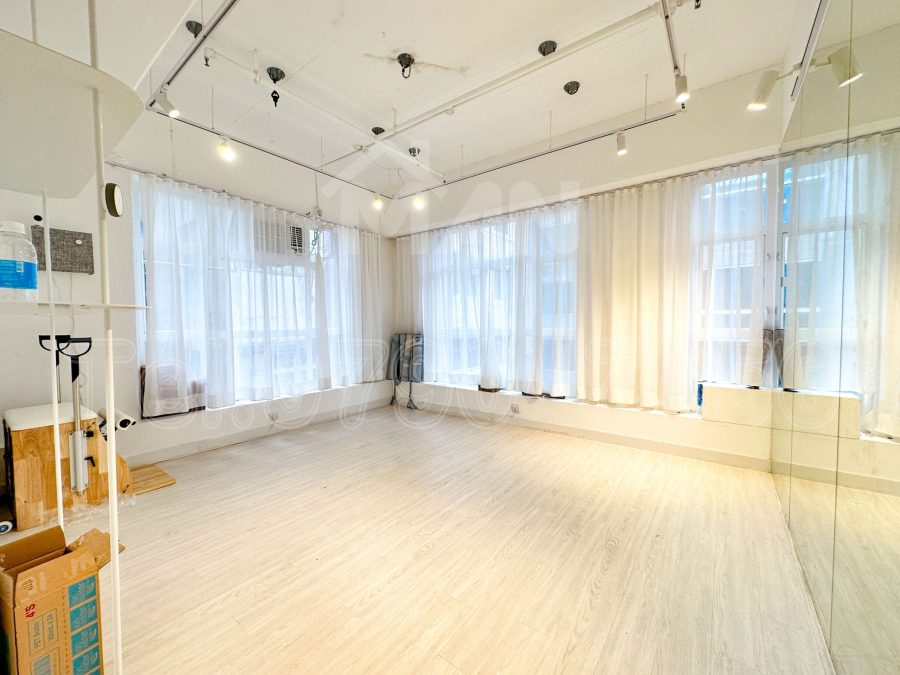 有利中心
Yau Lee Centre MANHKCOM 工廈租盤 觀塘租盤 觀塘租工作室 觀塘網店出租 觀塘多用途工作室出租 租觀塘樓上舖 觀塘工廈出租 觀塘工作室出租 觀塘studio出租 觀塘分租單位 租觀塘工作室 觀塘樓上網店出租 觀塘租樓上舖 觀塘樓上舖出租