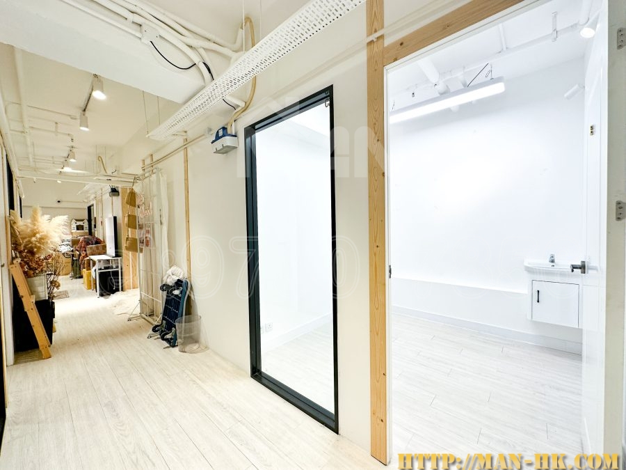 萬年工業大廈 Manning Industrial Building MANHKCOM 工廈租盤 觀塘租盤 觀塘租工作室 觀塘網店出租 觀塘多用途工作室出租 租觀塘樓上舖 觀塘工廈出租 觀塘工作室出租 觀塘studio出租 觀塘分租單位 租觀塘工作室 觀塘樓上網店出租 觀塘租樓上舖 觀塘樓上舖出租
