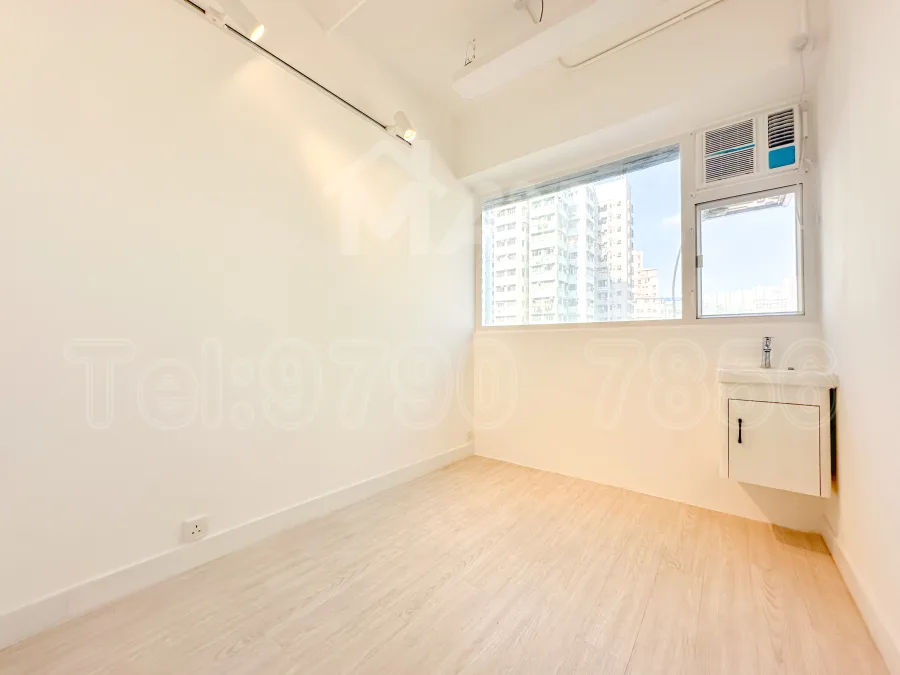 13D6 時運工業大廈 Selwyn Factory Building MANHKCOM 工廈租盤 觀塘租盤 觀塘租工作室 觀塘網店出租 觀塘多用途工作室出租 租觀塘樓上舖 觀塘工廈出租 觀塘工作室出租 觀塘studio出租 觀塘分租單位 租觀塘工作室 觀塘樓上網店出租 觀塘租樓上舖 觀塘樓上舖出租