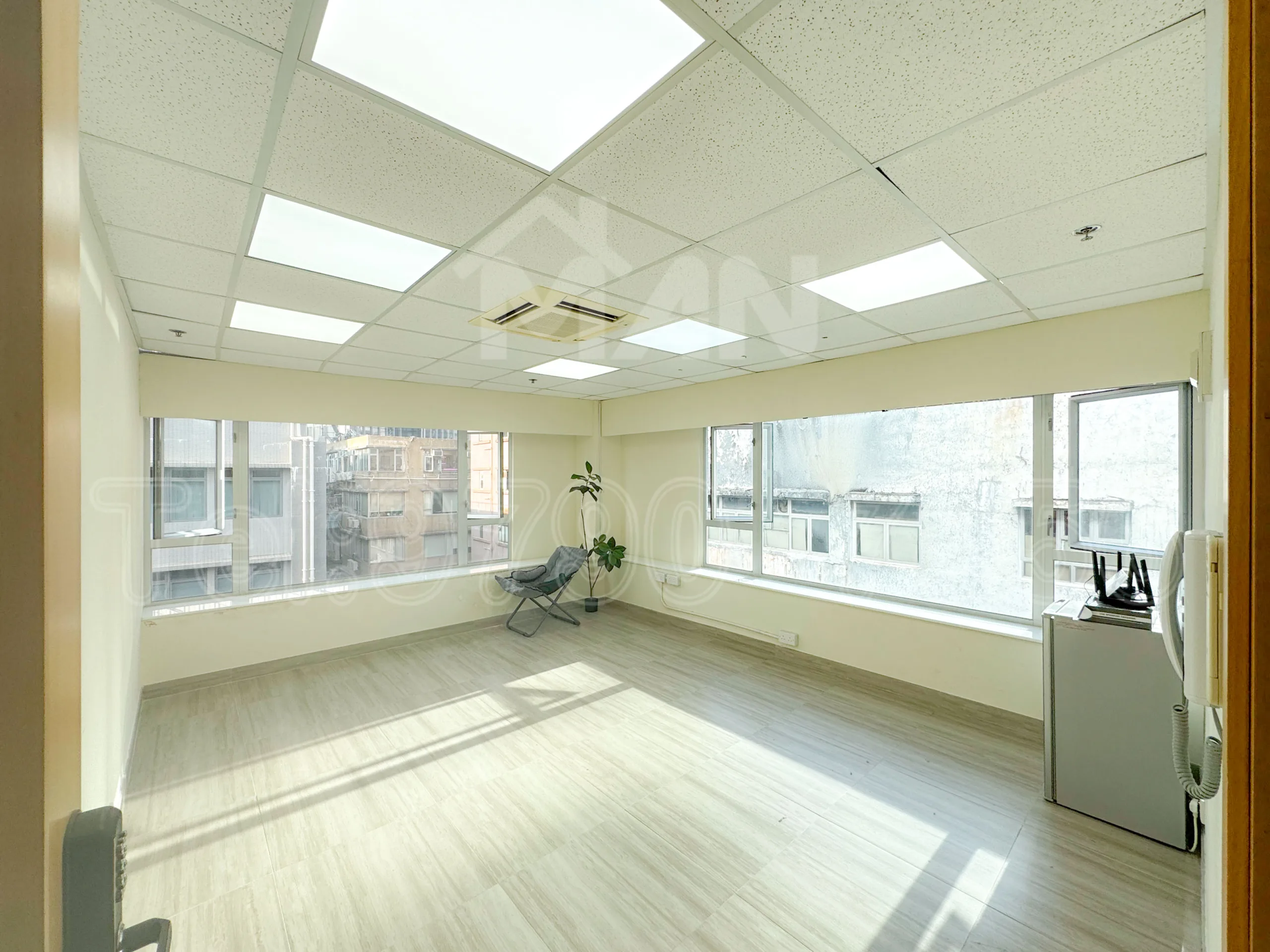 開聯工業中心 hoi luen industrial centre MANHKCOM 工廈租盤 觀塘租盤 觀塘租工作室 觀塘網店出租 觀塘多用途工作室出租 租觀塘樓上舖 觀塘工廈出租 觀塘工作室出租 觀塘studio出租 觀塘分租單位 租觀塘工作室 觀塘樓上網店出租 觀塘租樓上舖 觀塘樓上舖出租