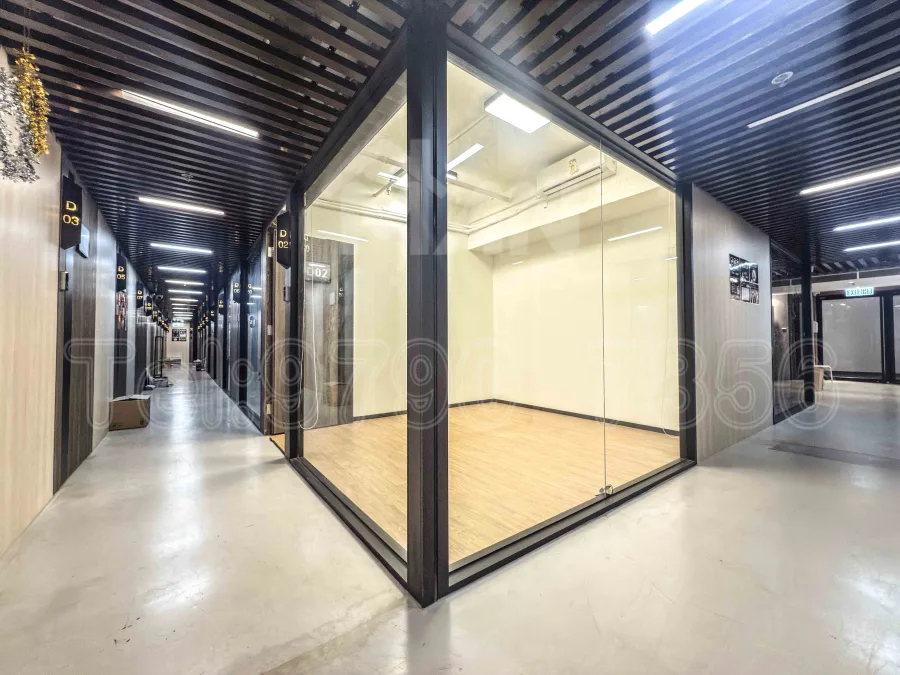 Rm.D02 Wing Tai Centre 永泰中心 MANHKCOM 工廈租盤 觀塘租盤 觀塘租工作室 觀塘網店出租 觀塘多用途工作室出租 租觀塘樓上舖 觀塘工廈出租 觀塘工作室出租 觀塘studio出租 觀塘分租單位 租觀塘工作室 觀塘樓上網店出租 觀塘租樓上舖 觀塘樓上舖出租