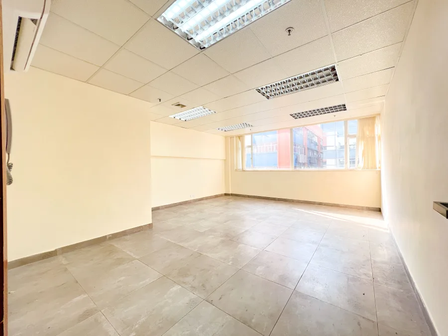 RM06 East Sun Industrial Centre 怡生工業中心 MANHKCOM 工廈租盤 觀塘租盤 觀塘租工作室 觀塘網店出租 觀塘多用途工作室出租 租觀塘樓上舖 觀塘工廈出租 觀塘工作室出租 觀塘studio出租 觀塘分租單位 租觀塘工作室 觀塘樓上網店出租 觀塘租樓上舖 觀塘樓上舖出租