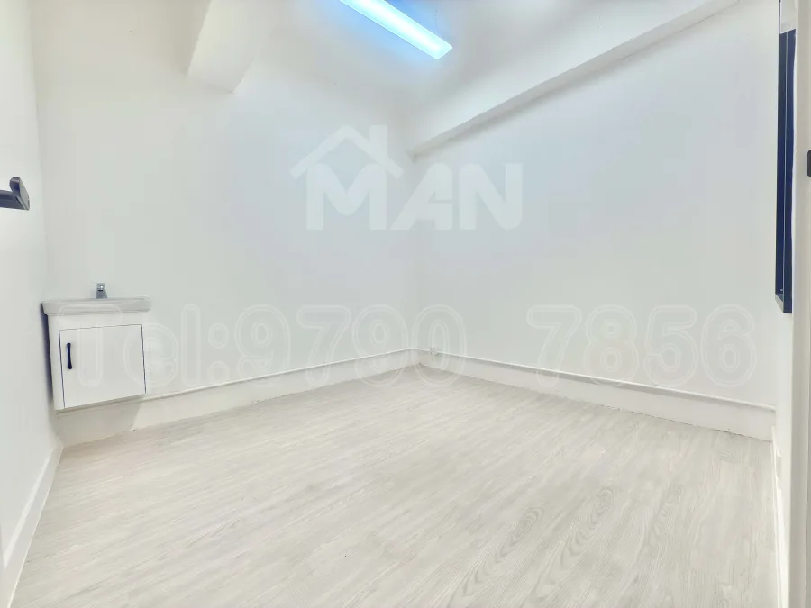 Rm.P 德信工業大廈 德信大樓 鴻圖道28A 28A Hung Tu Road tak sing industrial building MANHKCOM 工廈租盤 觀塘租盤 觀塘租工作室 觀塘網店出租 觀塘多用途工作室出租 租觀塘樓上舖 觀塘工廈出租 觀塘工作室出租 觀塘studio出租 觀塘分租單位 租觀塘工作室 觀塘樓上網店出租 觀塘租樓上舖 觀塘樓上舖出租