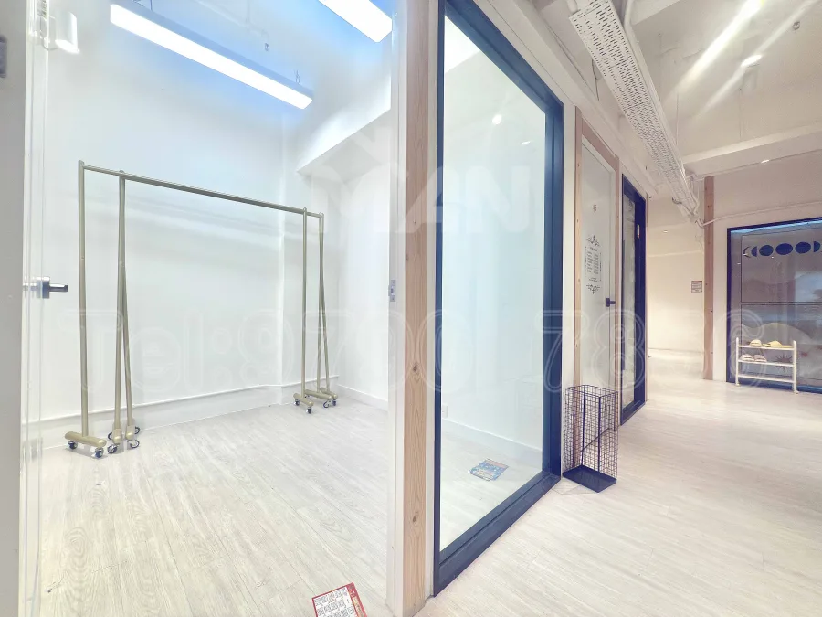 Rm.D3 萬年工業大廈 Manning Industrial Building MANHKCOM 工廈租盤 觀塘租盤 觀塘租工作室 觀塘網店出租 觀塘多用途工作室出租 租觀塘樓上舖 觀塘工廈出租 觀塘工作室出租 觀塘studio出租 觀塘分租單位 租觀塘工作室 觀塘樓上網店出租 觀塘租樓上舖 觀塘樓上舖出租