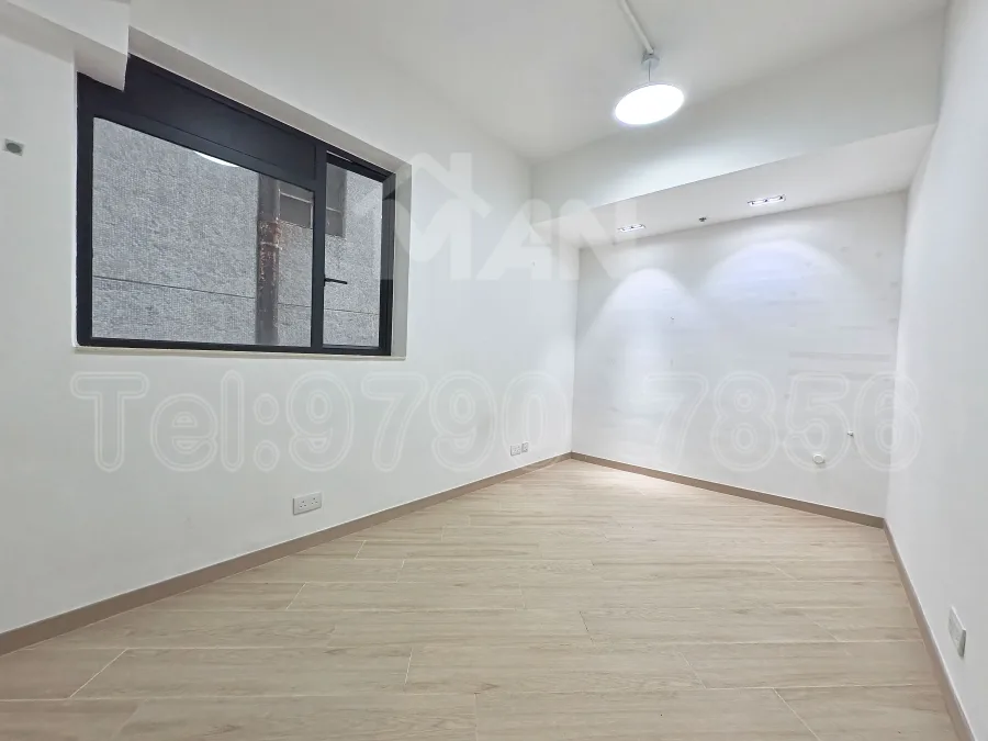 Rm.6 鵬光大廈 Pang Kwong Building MANHKCOM 工廈租盤 觀塘租盤 觀塘租工作室 觀塘網店出租 觀塘多用途工作室出租 租觀塘樓上舖 觀塘工廈出租 觀塘工作室出租 觀塘studio出租 觀塘分租單位 租觀塘工作室 觀塘樓上網店出租 觀塘租樓上舖 觀塘樓上舖出租